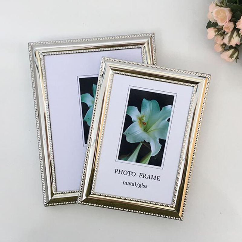 Bamboo Photo Frame - ヨーロッパスタイルのメタルシルバーカラー長方形フォトフレーム 6 インチ 7 インチ壁掛け額縁デスクトップ装飾品家の装飾
