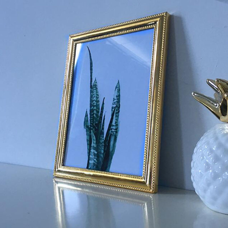 ヨーロッパスタイルのメタルシルバーカラー長方形フォトフレーム - Bamboo Photo Frame のレビューと価格