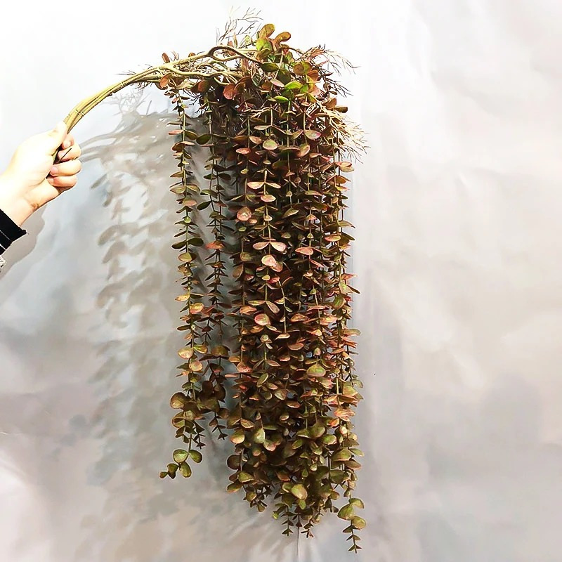 偽のユーカリの籐の植物、プラスチックのつる、木の枝、壁に掛け - Rattan Plant Basket のレビューと価格